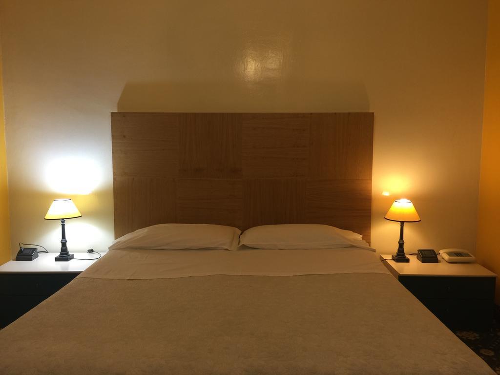 Hotel Corallo Монтекатини-Терме Экстерьер фото