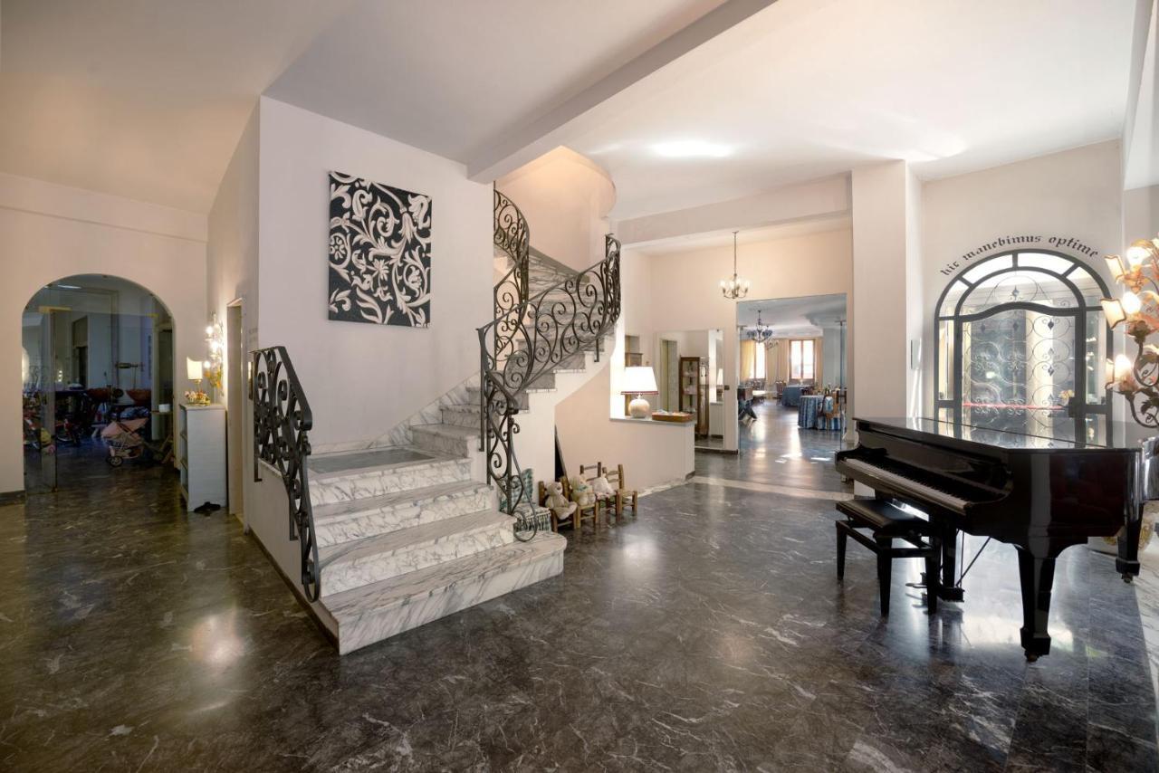 Hotel Corallo Монтекатини-Терме Экстерьер фото